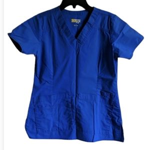 ▪️Women's Wonder flex Verity Top Scrub